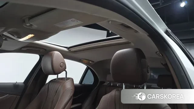 Mercedes-Benz E-Class W213 id 3429122 из Кореи 9