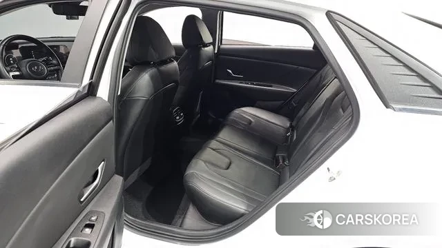 Hyundai Avante (CN7) id 3335416 из Кореи 9