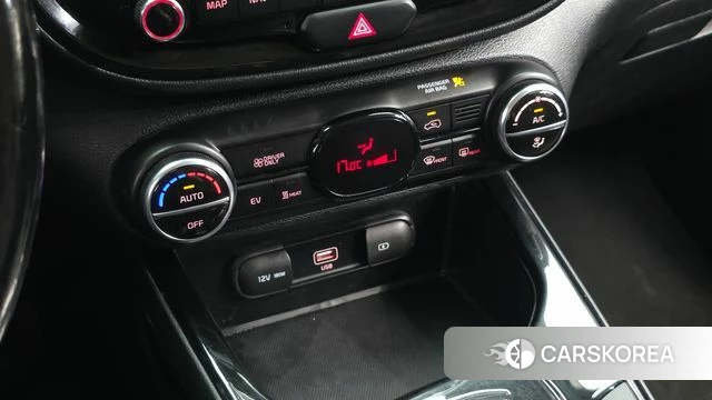 Kia Soul Booster EV id 4508287 из Кореи 9