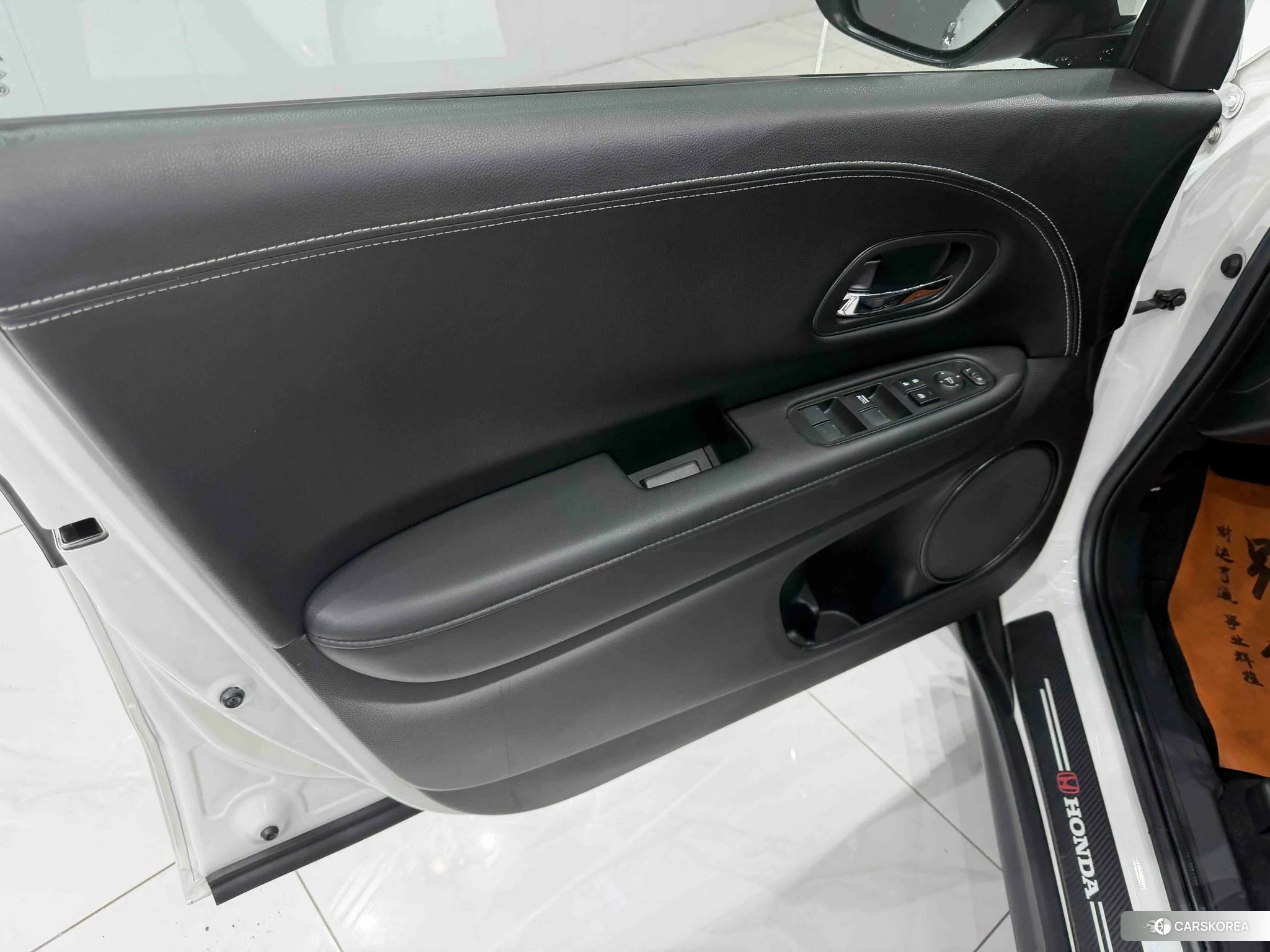 Honda Vezel id 4486379 из Китая 9