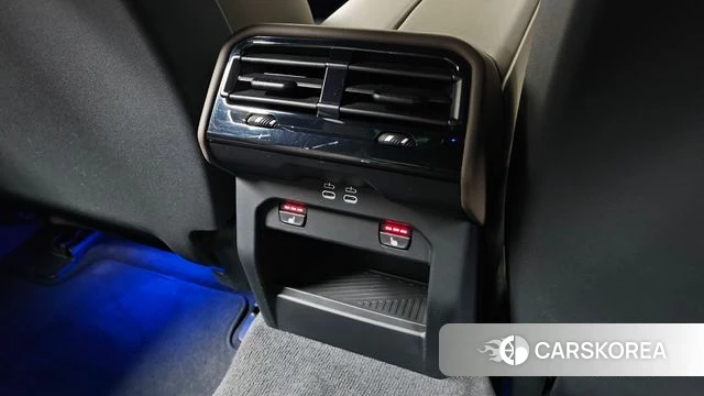 BMW 5 Series (G60) id 3909524 из Кореи 9