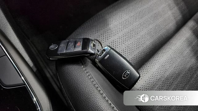 Kia The New K3 id 3905928 из Кореи 9