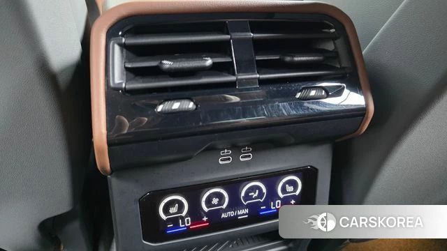 BMW 5 Series (G60) id 4280067 из Кореи 9