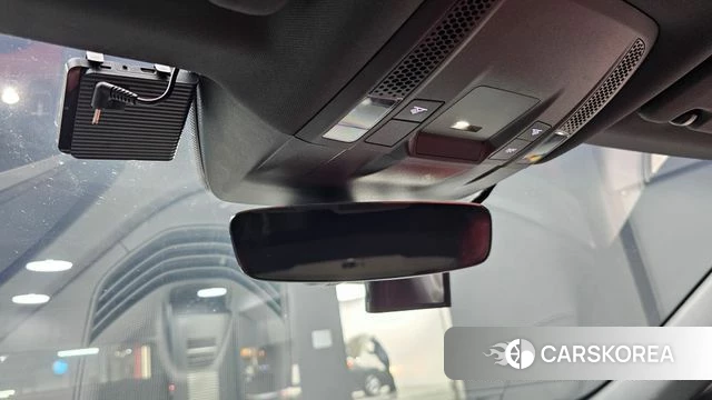 Porsche Taycan id 3843425 из Кореи 9