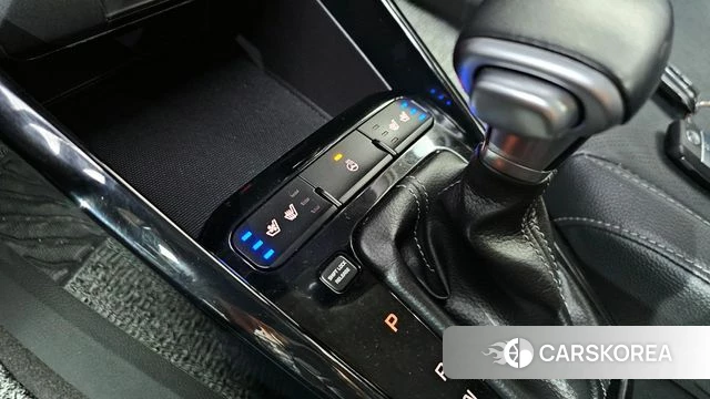 Kia Stonic id 3880012 из Кореи 9