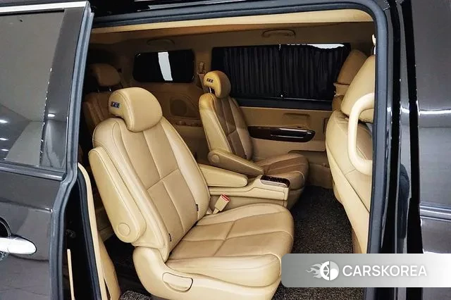 Kia All New Carnival id 2971521 из Кореи 9