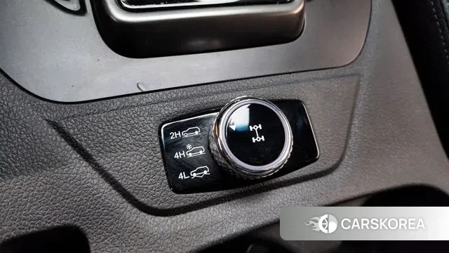 Ssangyong The New Rexton Sports Cannes id 3036750 из Кореи 9