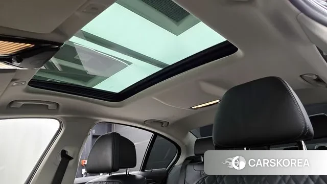 BMW 5 Series (G30) id 3373443 из Кореи 9