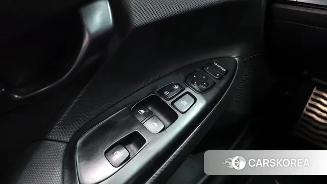 Hyundai Veloster (JS) id 3611608 из Кореи 9