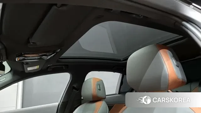 BMW 5 Series (G60) id 3011013 из Кореи 9