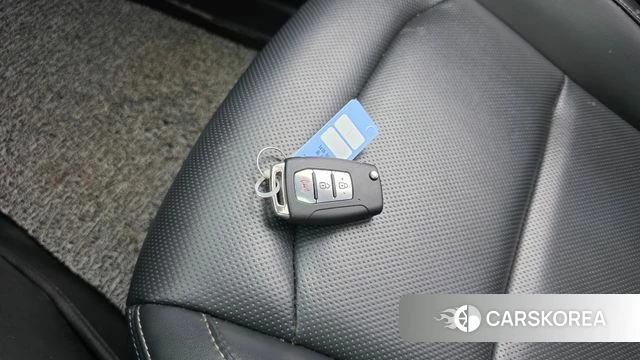 Ssangyong Torres id 4731090 из Кореи 9
