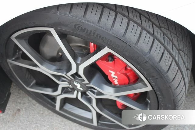 Hyundai Avante (CN7) id 4282118 из Кореи 9