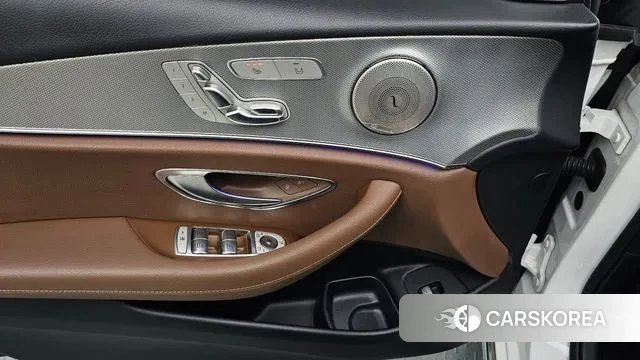 Mercedes-Benz E-Class W213 id 3779265 из Кореи 9