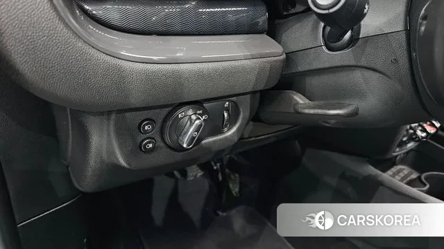 Mini Cooper Clubman id 3551449 из Кореи 9