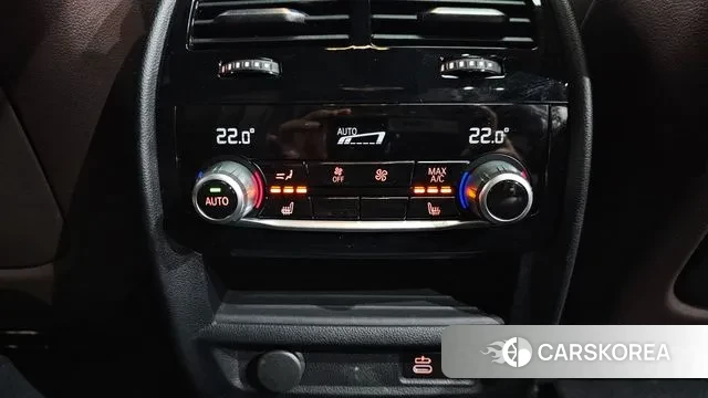 BMW 5 Series (G30) id 3468329 из Кореи 9