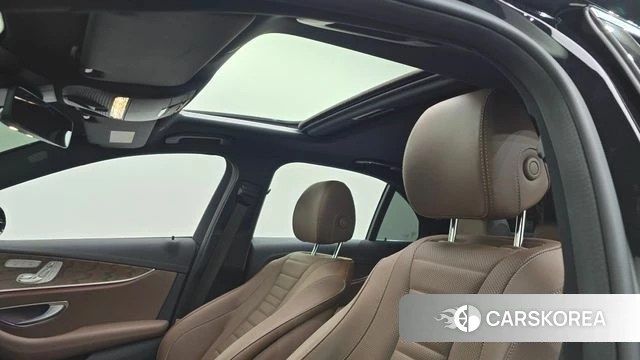 Mercedes-Benz E-Class W213 id 3891833 из Кореи 9