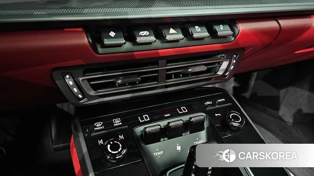 Porsche 911(992) id 4897934 из Кореи 9