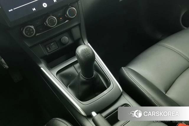 Nissan Xuan Yi id 4210677 из Китая 9