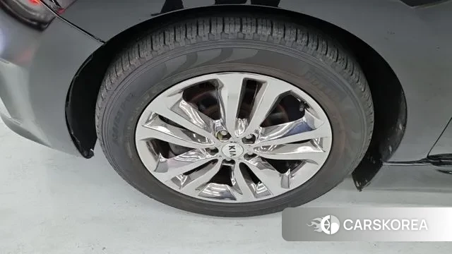 Kia All New Carnival id 3371221 из Кореи 9