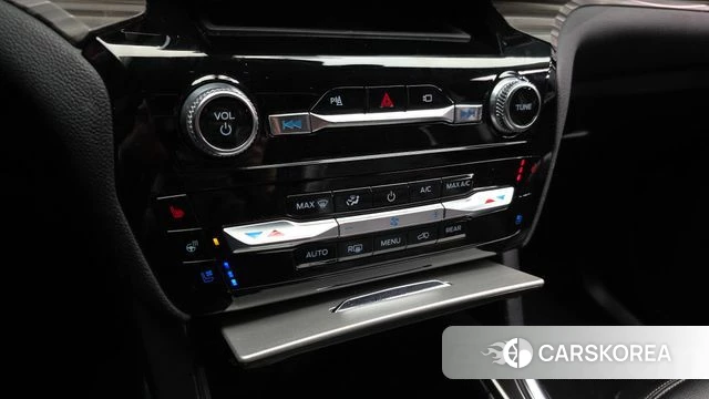 Ford Explorer 6th Generation id 3954529 из Кореи 9