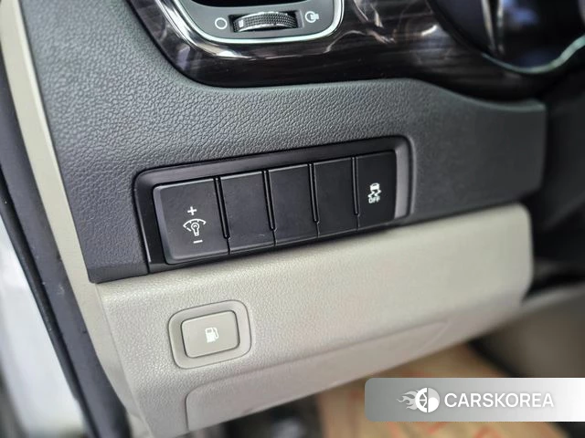 Kia The New Carnival id 3845531 из Кореи 9