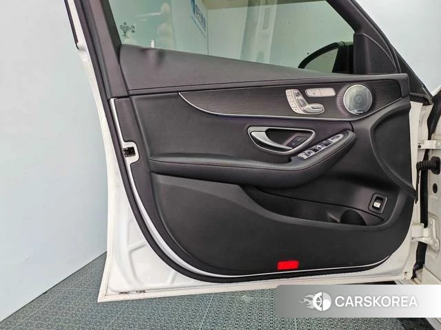 Mercedes-Benz Class C id 4259612 из Китая 9