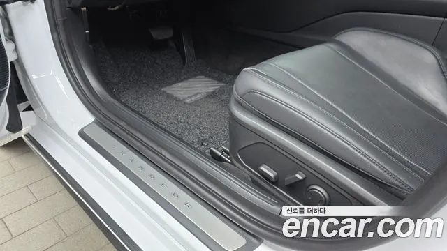 Hyundai Grandeur Hybrid (GN7) id 2443992 из Кореи 9