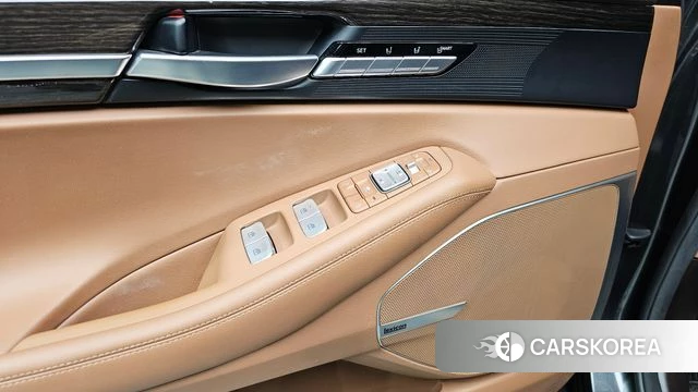 Genesis G90 id 3872596 из Кореи 9