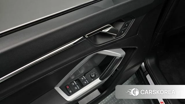 Audi Q3 (F3) id 3859358 из Кореи 9