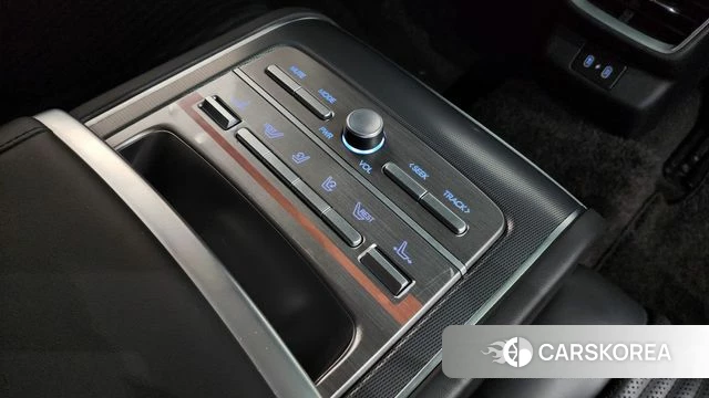 Hyundai Grandeur (GN7) id 3914920 из Кореи 9