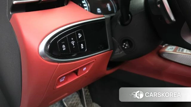 Genesis GV70 id 4187216 из Кореи 9