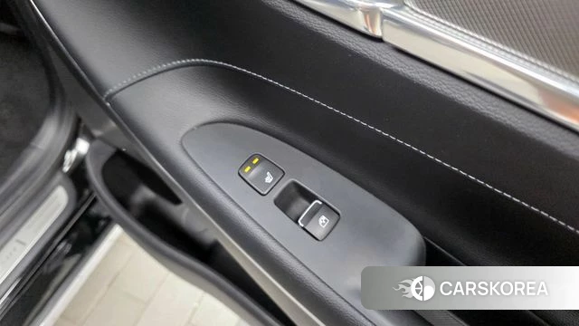Hyundai The New Grandeur IG Hybrid id 4409902 из Кореи 9