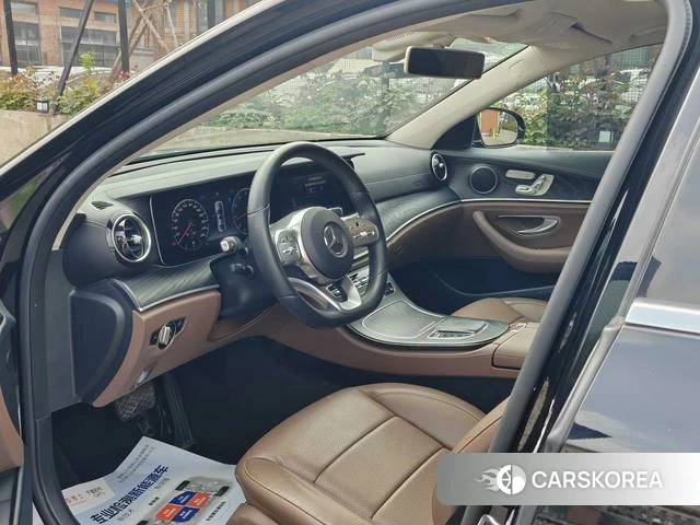 Mercedes-Benz E-class id 4235033 из Китая 9