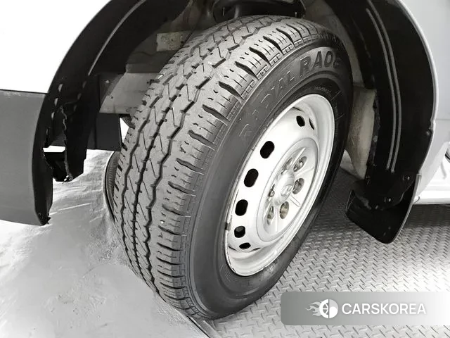 Hyundai The New Grand Starex id 3760925 из Кореи 9