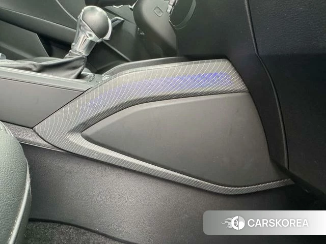 Audi Q2L id 4261206 из Китая 9
