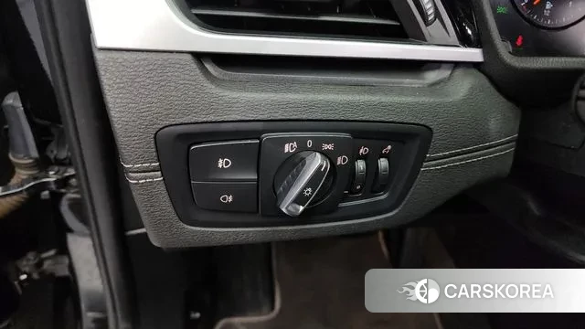 BMW X1 (F48) id 3591522 из Кореи 9