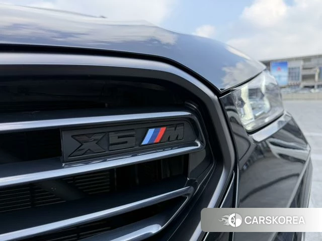BMW X5 M id 4211893 из Китая 9