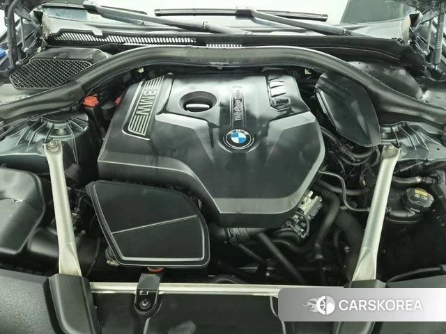 BMW 5 Series (G30) id 3955790 из Кореи 9