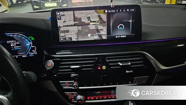 BMW 5 Series (G30) id 3529776 из Кореи 9