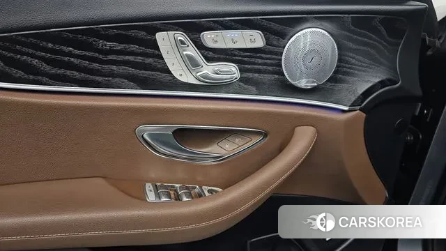 Mercedes-Benz E-Class W213 id 3449449 из Кореи 9