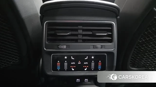 Audi SQ8 (4M) id 3448761 из Кореи 9