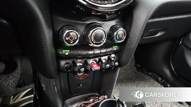 Mini Cooper id 3385399 из Кореи 9