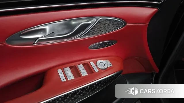 Genesis GV70 id 3759361 из Кореи 9