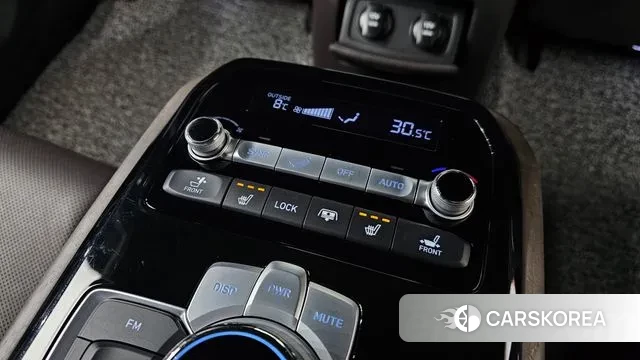 Genesis G90 id 3598818 из Кореи 9