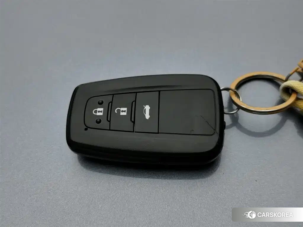 Toyota Corolla id 4570444 из Китая 9