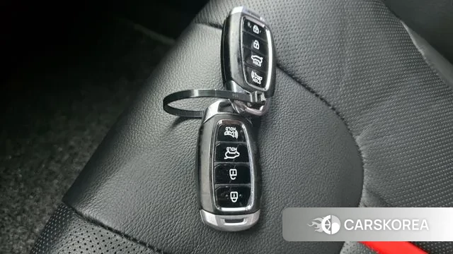 Hyundai Veloster (JS) id 3407972 из Кореи 9