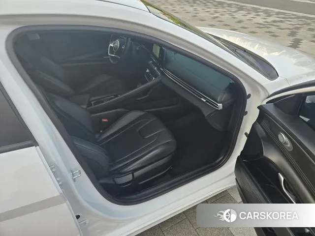 Hyundai Avante (CN7) id 3059295 из Кореи 9