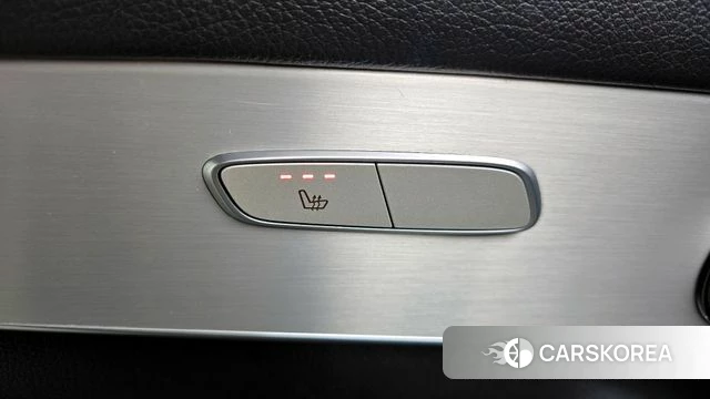 Mercedes-Benz GLC-Class X253 id 3853780 из Кореи 9