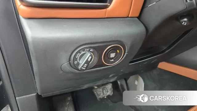 Maserati Levante id 3526459 из Кореи 9