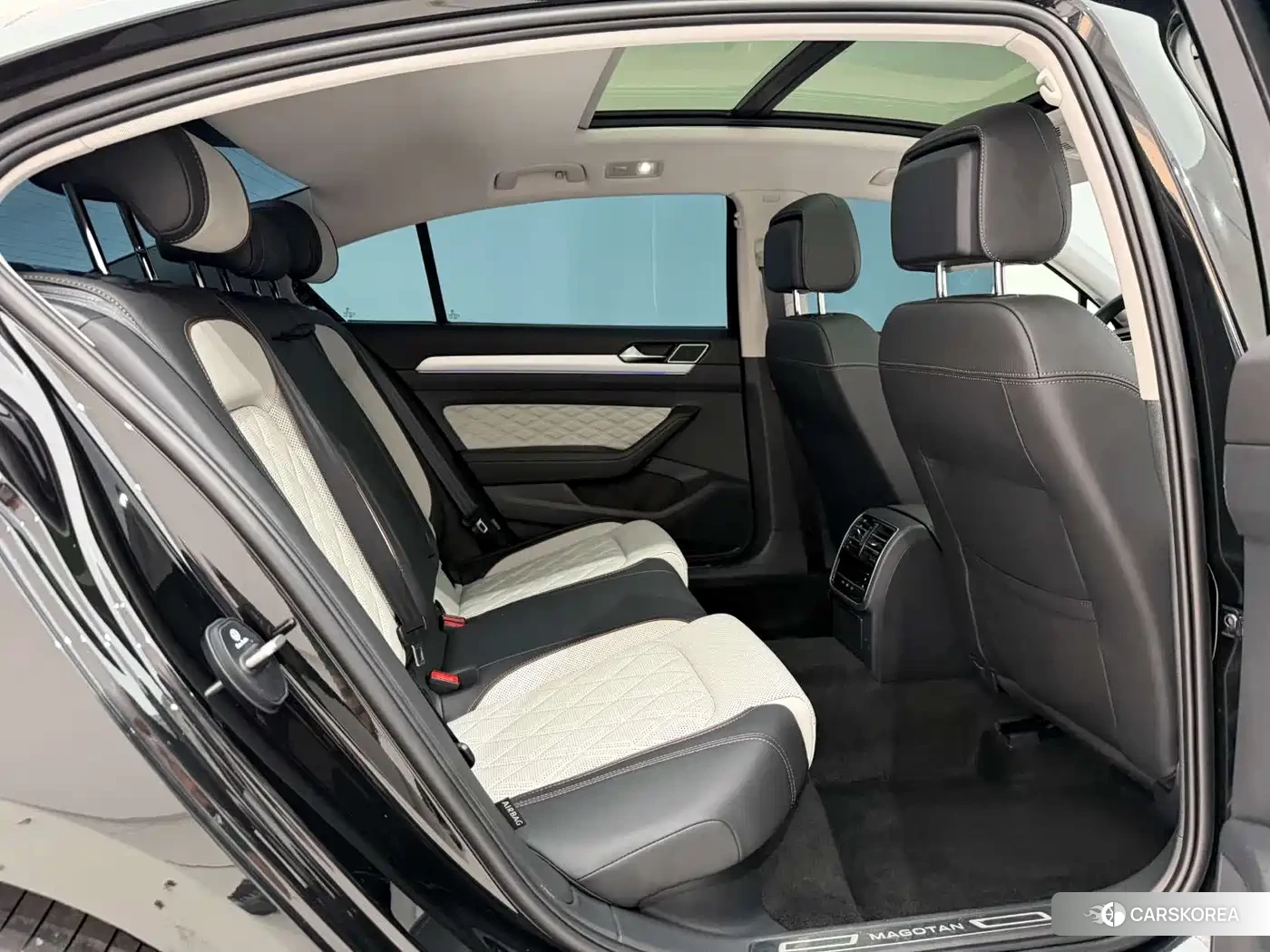 Volkswagen Magotan id 4628002 из Китая 9